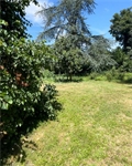 Terrain à la vente